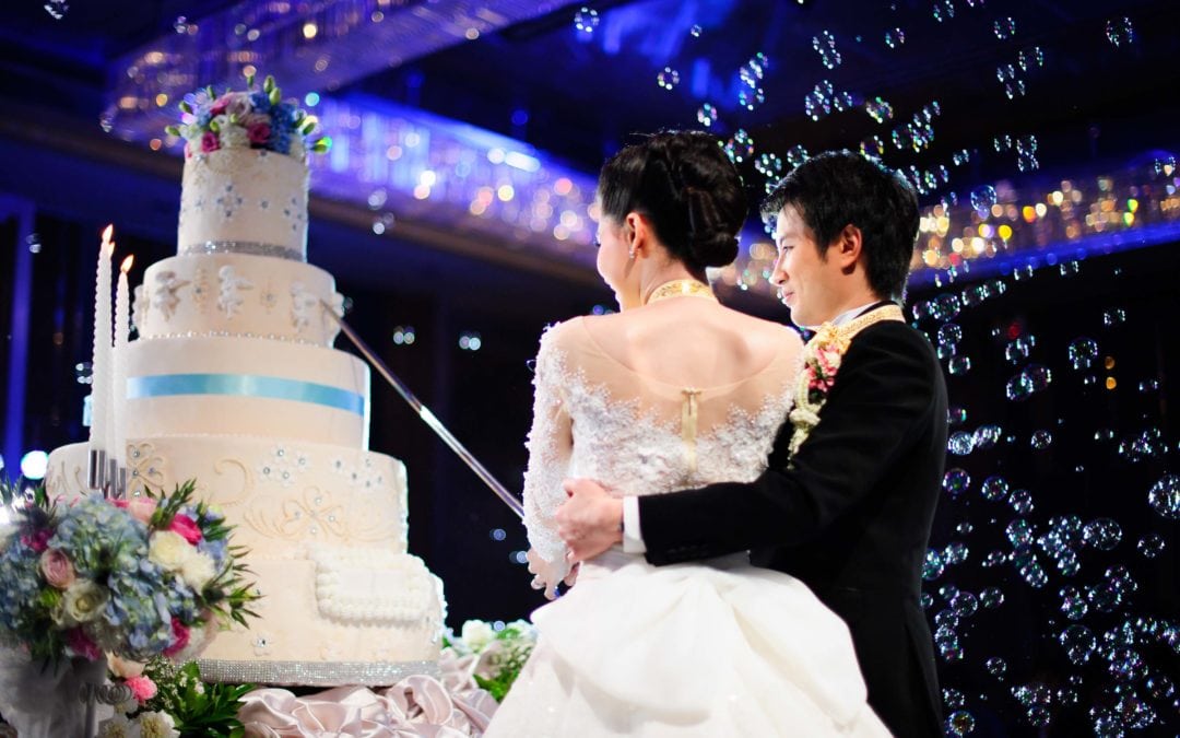 Photo of the Day | Cake Cutting at Renaissance Bangkok Ratchaprasong Hotel